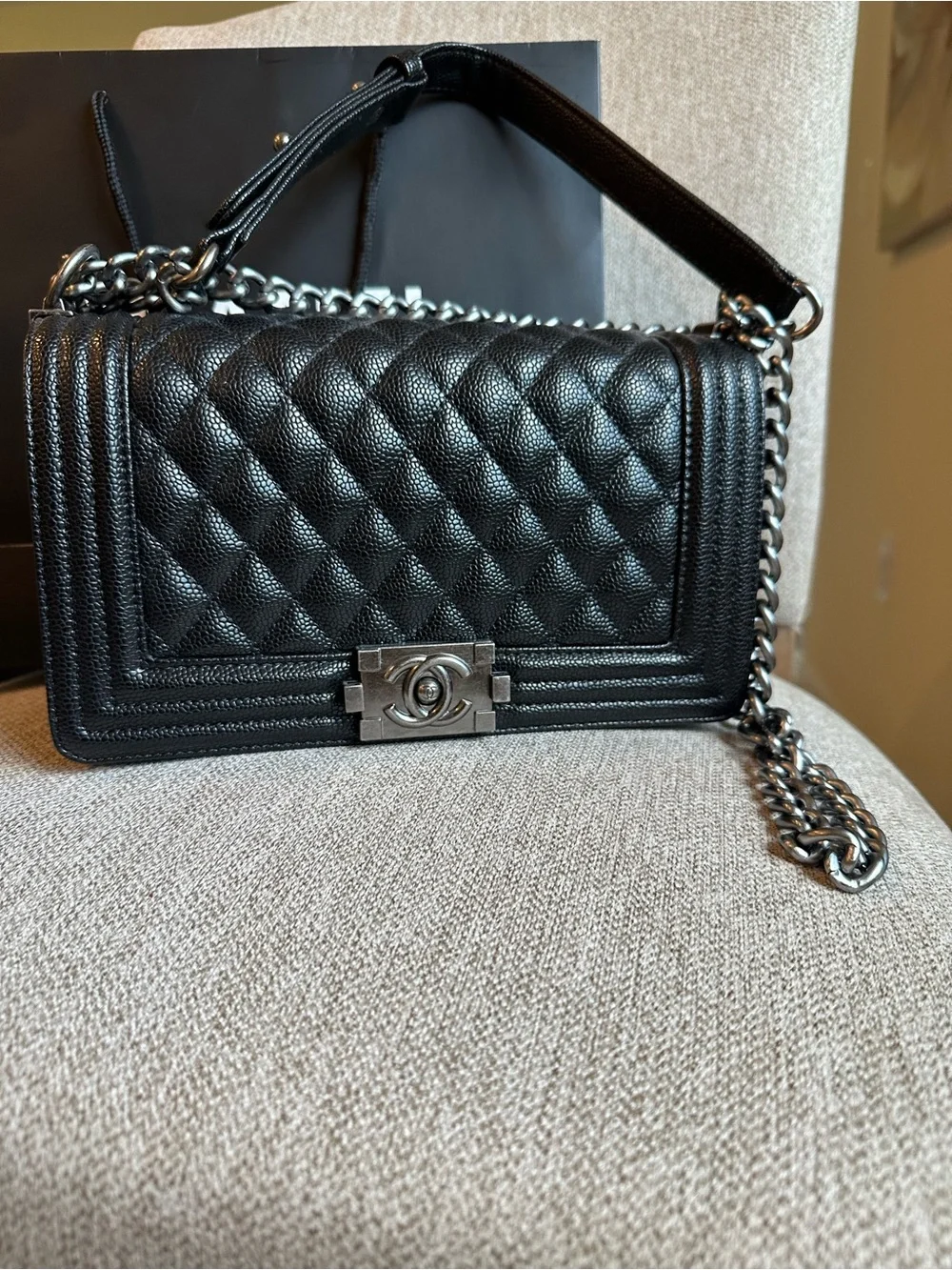 NWOT Luxury Medium Black Quilted Flap Bag Chain Strap Silver Hardware